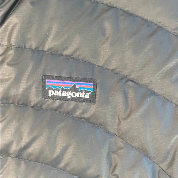 Patagonia Puffer Jacket - Picture 11 of 13